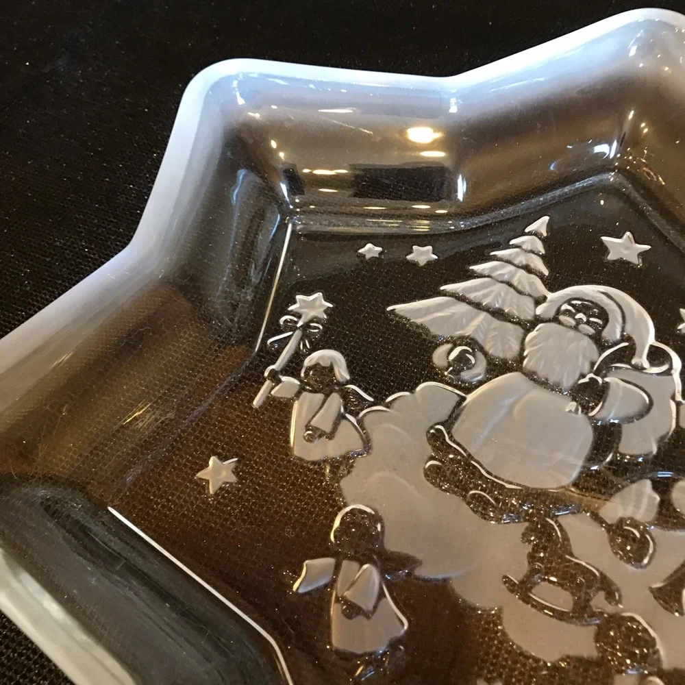 Mikasa Christmas Star Heavy Clear Frosted Glass Hostess Server Bowl Santa Angels
